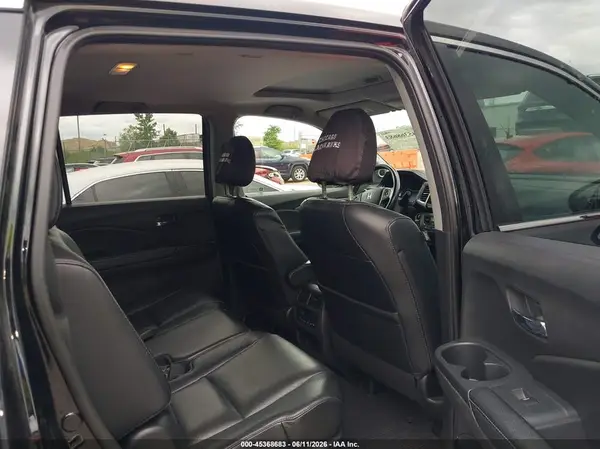 5FNYF6H50HB037180 2017 HONDA PILOT - Image 8