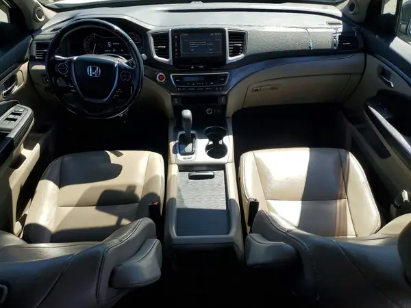 5FNYF6H50HB044405 2017 HONDA PILOT - Image 8