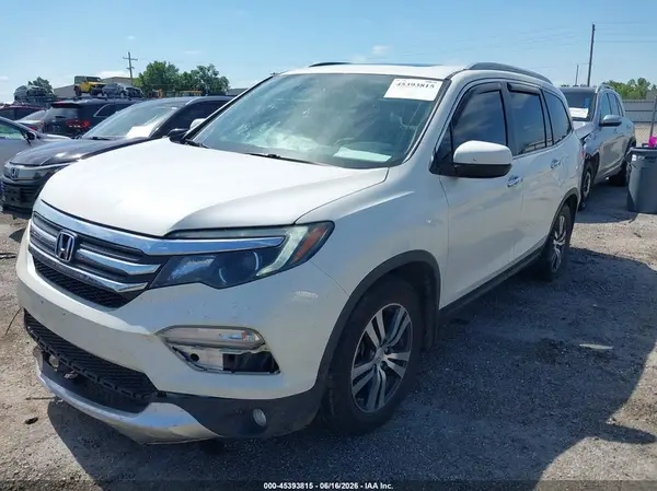 5FNYF6H50HB045554 2017 HONDA PILOT - Image 2