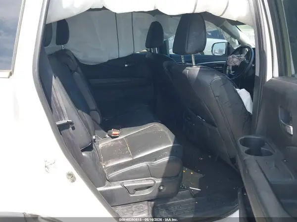 5FNYF6H50HB045554 2017 HONDA PILOT - Image 8
