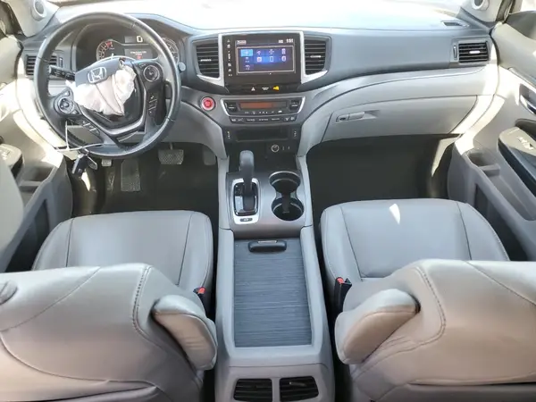 5FNYF6H50HB049460 2017 HONDA PILOT - Image 8