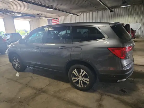 5FNYF6H50HB063018 2017 HONDA PILOT - Image 2