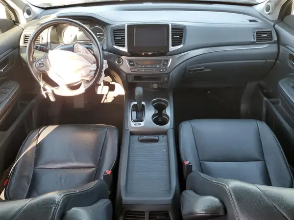 5FNYF6H50HB063505 2017 HONDA PILOT - Image 8