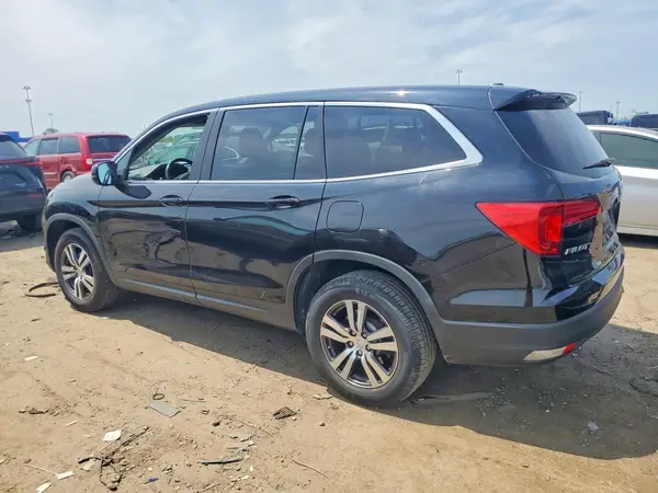 5FNYF6H50HB064203 2017 HONDA PILOT - Image 2