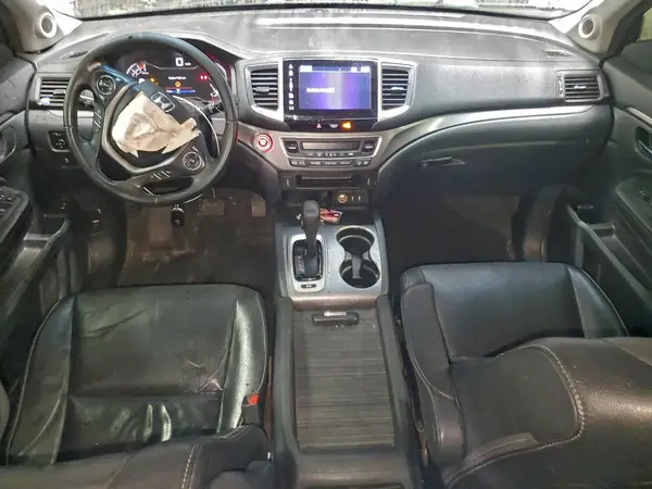 5FNYF6H50HB066047 2017 HONDA PILOT - Image 8