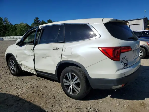 5FNYF6H50HB072401 2017 HONDA PILOT - Image 2