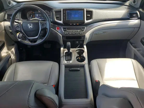 5FNYF6H50HB088162 2017 HONDA PILOT - Image 8