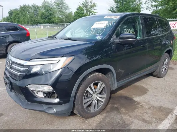 5FNYF6H50HB098075 2017 HONDA PILOT - Image 2
