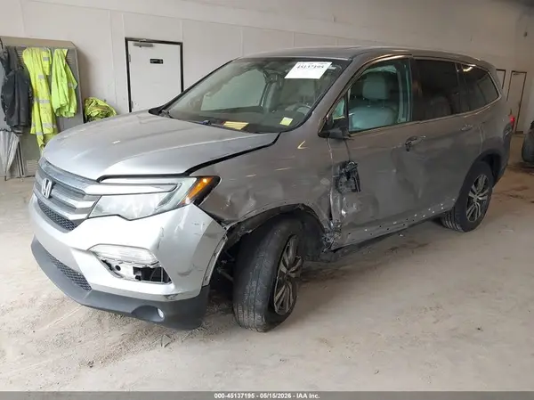 5FNYF6H50JB014410 2018 HONDA PILOT - Image 2