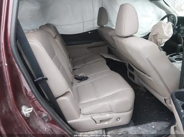 5FNYF6H50JB023818 2018 HONDA PILOT - Image 8