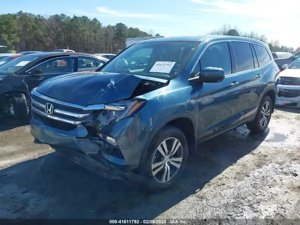 5FNYF6H50JB025276 2018 HONDA PILOT - Image 2