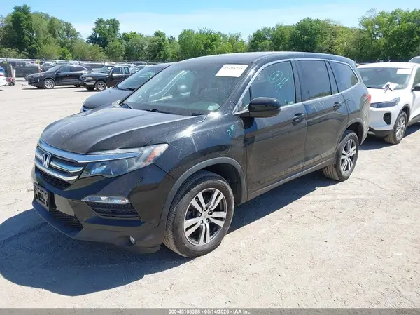 5FNYF6H50JB025696 2018 HONDA PILOT - Image 2