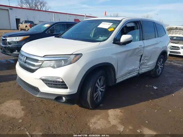 5FNYF6H50JB029571 2018 HONDA PILOT - Image 2