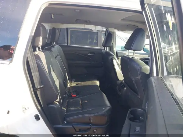5FNYF6H50JB029571 2018 HONDA PILOT - Image 8