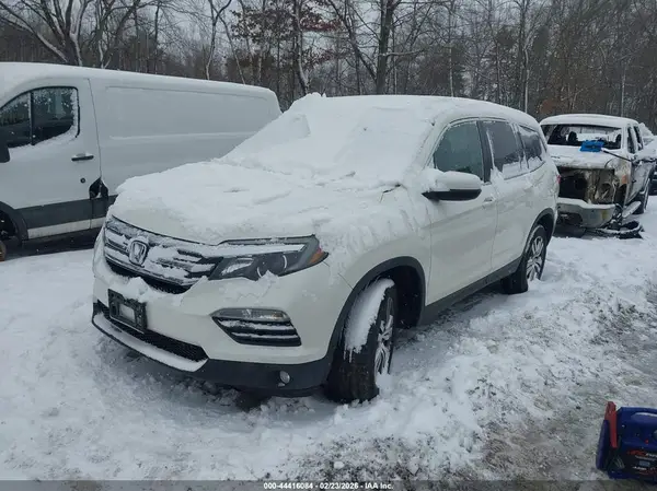 5FNYF6H50JB029585 2018 HONDA PILOT - Image 2