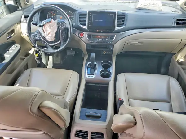 5FNYF6H50JB036083 2018 HONDA PILOT - Image 8