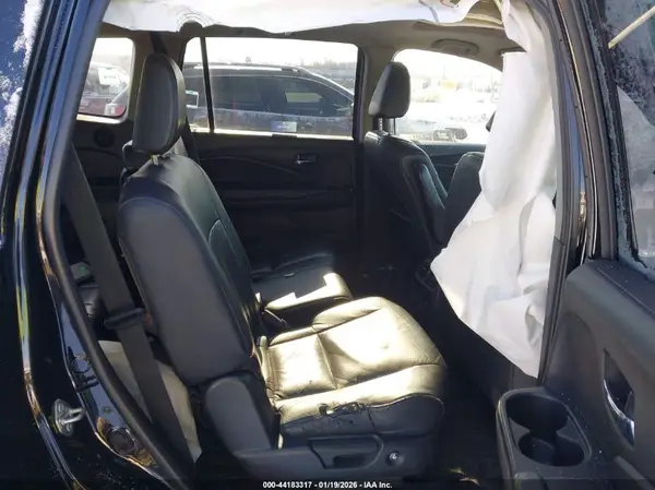 5FNYF6H50JB051134 2018 HONDA PILOT - Image 8