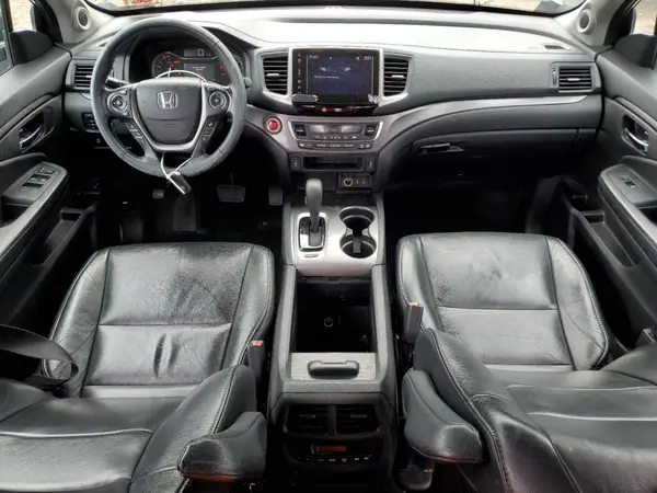 5FNYF6H50JB052123 2018 HONDA PILOT - Image 8