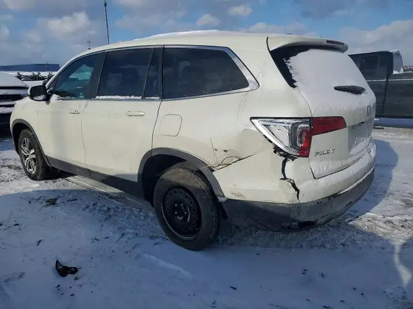 5FNYF6H50JB055202 2018 HONDA PILOT - Image 2