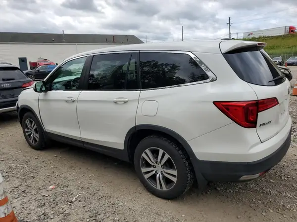 5FNYF6H50JB059217 2018 HONDA PILOT - Image 2