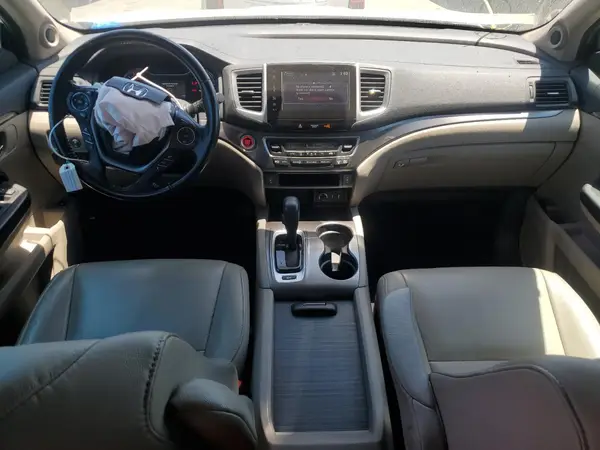 5FNYF6H50JB063896 2018 HONDA PILOT - Image 8