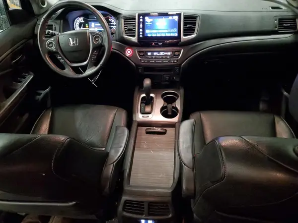 5FNYF6H50JB067091 2018 HONDA PILOT - Image 8