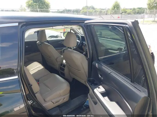 5FNYF6H50KB036795 2019 HONDA PILOT - Image 8