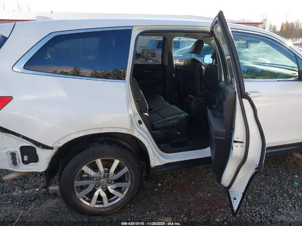 5FNYF6H50MB053907 2021 HONDA PILOT - Image 8