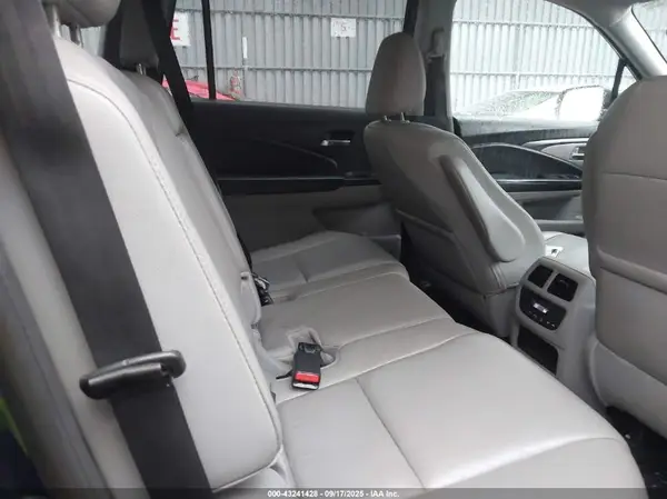 5FNYF6H51GB035260 2016 HONDA PILOT - Image 8