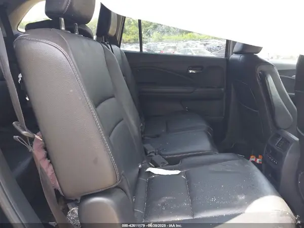 5FNYF6H51GB049899 2016 HONDA PILOT - Image 8