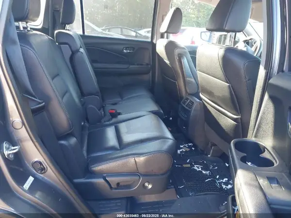 5FNYF6H51GB103900 2016 HONDA PILOT - Image 8