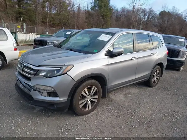5FNYF6H51GB105601 2016 HONDA PILOT - Image 2