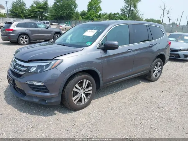 5FNYF6H51HB005581 2017 HONDA PILOT - Image 2