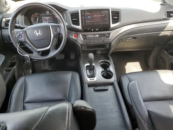 5FNYF6H51HB011252 2017 HONDA PILOT - Image 8