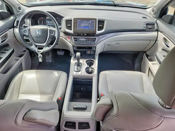 5FNYF6H51HB050830 2017 HONDA PILOT - Image 8
