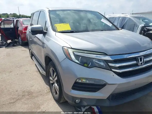 5FNYF6H51HB053985 2017 HONDA PILOT - Image 1