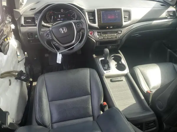5FNYF6H51HB057020 2017 HONDA PILOT - Image 8