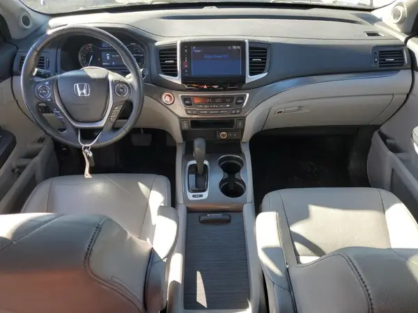 5FNYF6H51HB063819 2017 HONDA PILOT - Image 8