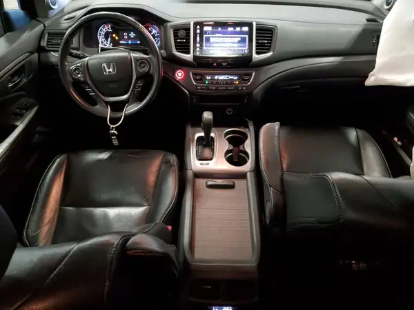 5FNYF6H51HB068518 2017 HONDA PILOT - Image 8
