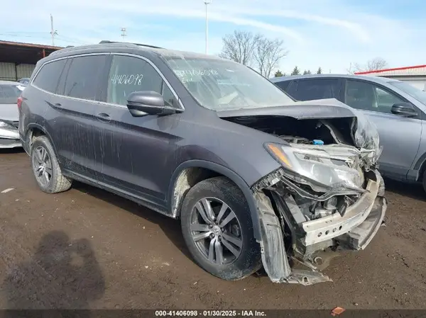 5FNYF6H51HB080362 2017 HONDA PILOT - Image 1