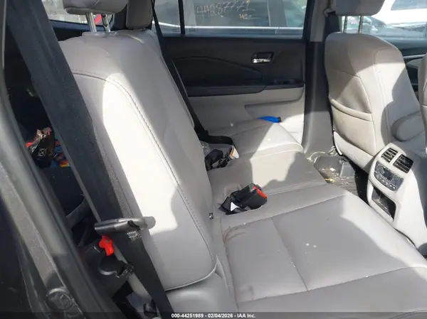 5FNYF6H51HB081480 2017 HONDA PILOT - Image 8