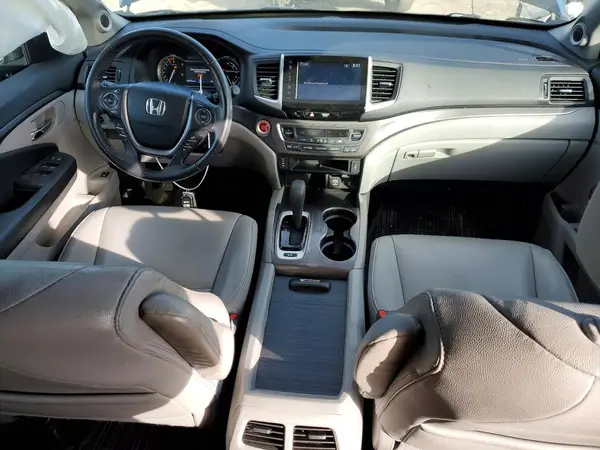 5FNYF6H51HB087893 2017 HONDA PILOT - Image 8