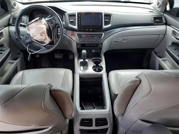 5FNYF6H51JB008468 2018 HONDA PILOT - Image 8