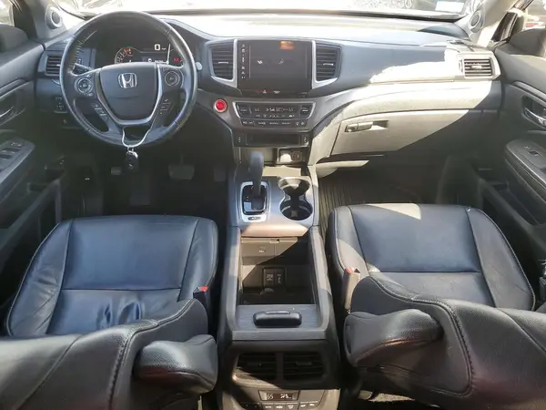 5FNYF6H51JB011662 2018 HONDA PILOT - Image 8
