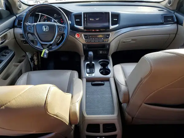 5FNYF6H51JB015498 2018 HONDA PILOT - Image 8