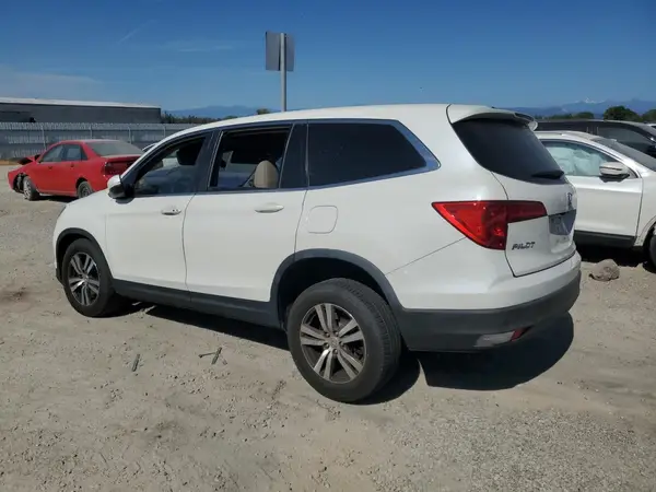 5FNYF6H51JB015548 2018 HONDA PILOT - Image 2