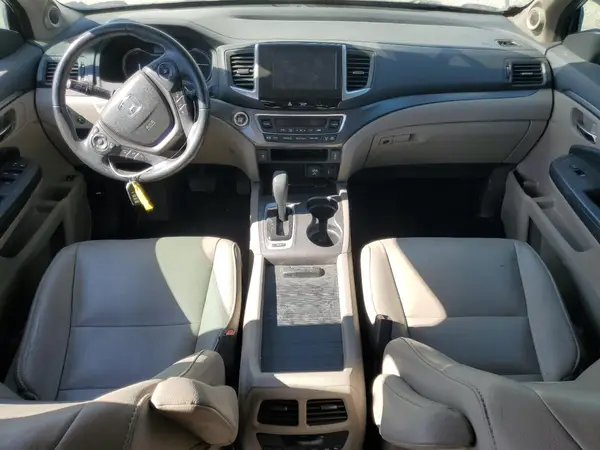 5FNYF6H51JB015548 2018 HONDA PILOT - Image 8