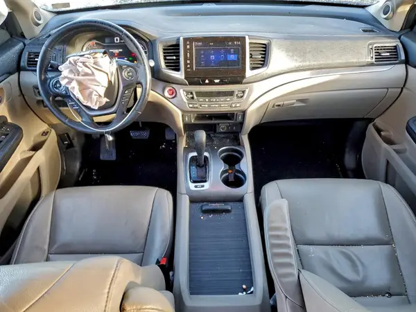 5FNYF6H51JB025612 2018 HONDA PILOT - Image 8