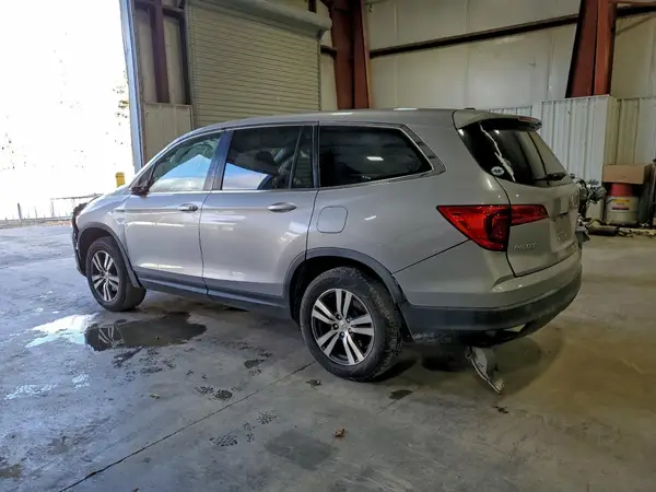 5FNYF6H51JB030647 2018 HONDA PILOT - Image 2