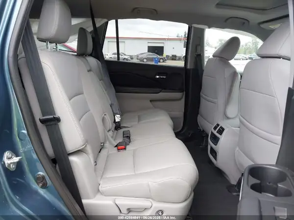 5FNYF6H51JB031474 2018 HONDA PILOT - Image 8